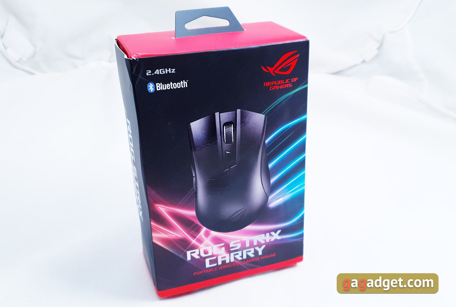 Огляд ASUS ROG Strix Carry: бездротова ігрова миша для геймерів-мандрівників-3 Огляд ASUS ROG Strix Carry: бездротова ігрова миша для геймерів-мандрівників-3
