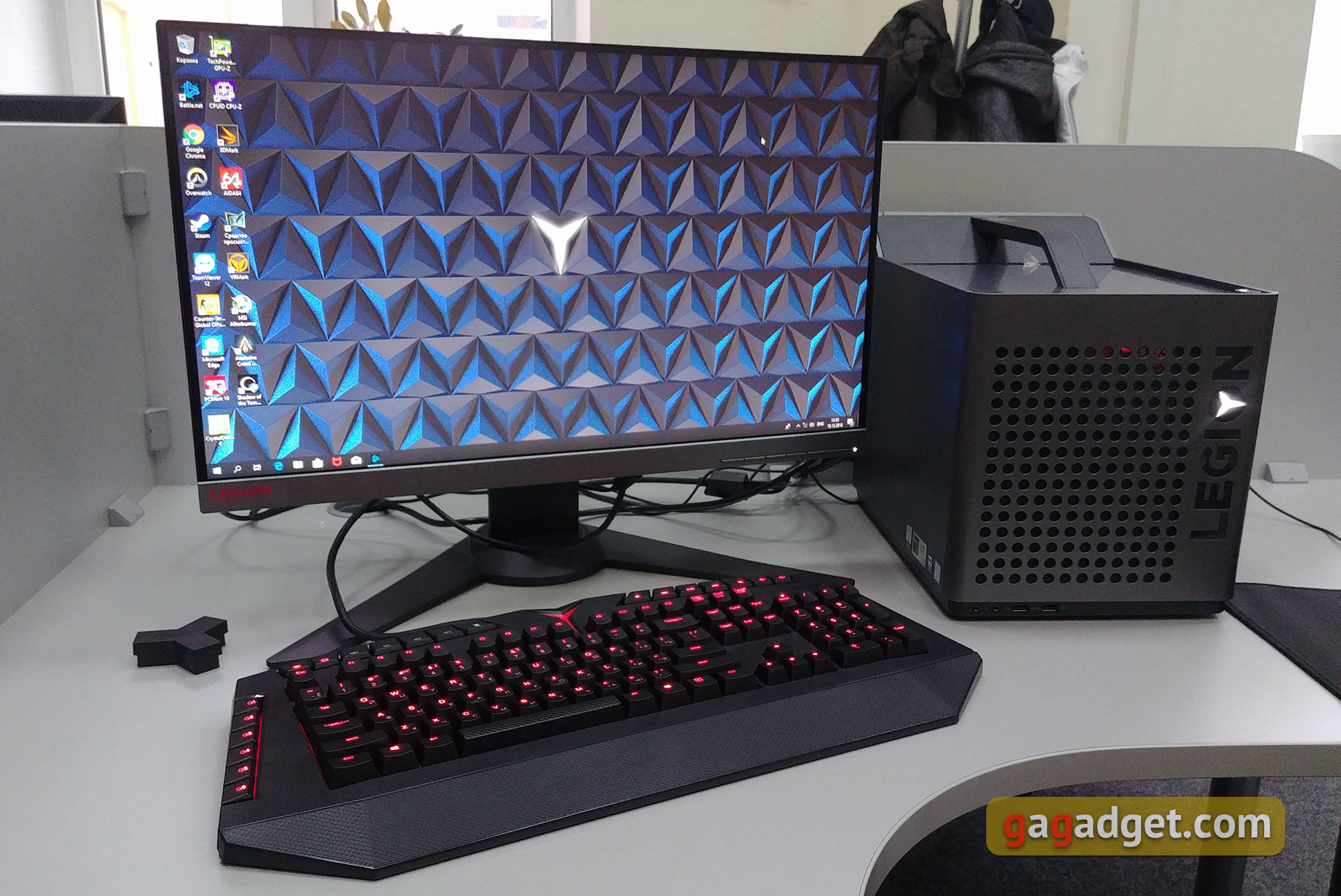 Огляд Lenovo Legion C730 Cube: геймерський комп'ютер в незвичайному форматі-2 lenovo-legion-c730-cube-02.jpg
